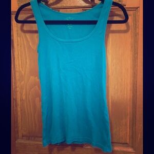 Simple Old Navy Tank